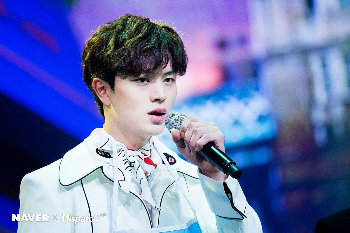 ซองแจ BTOB (180cm)