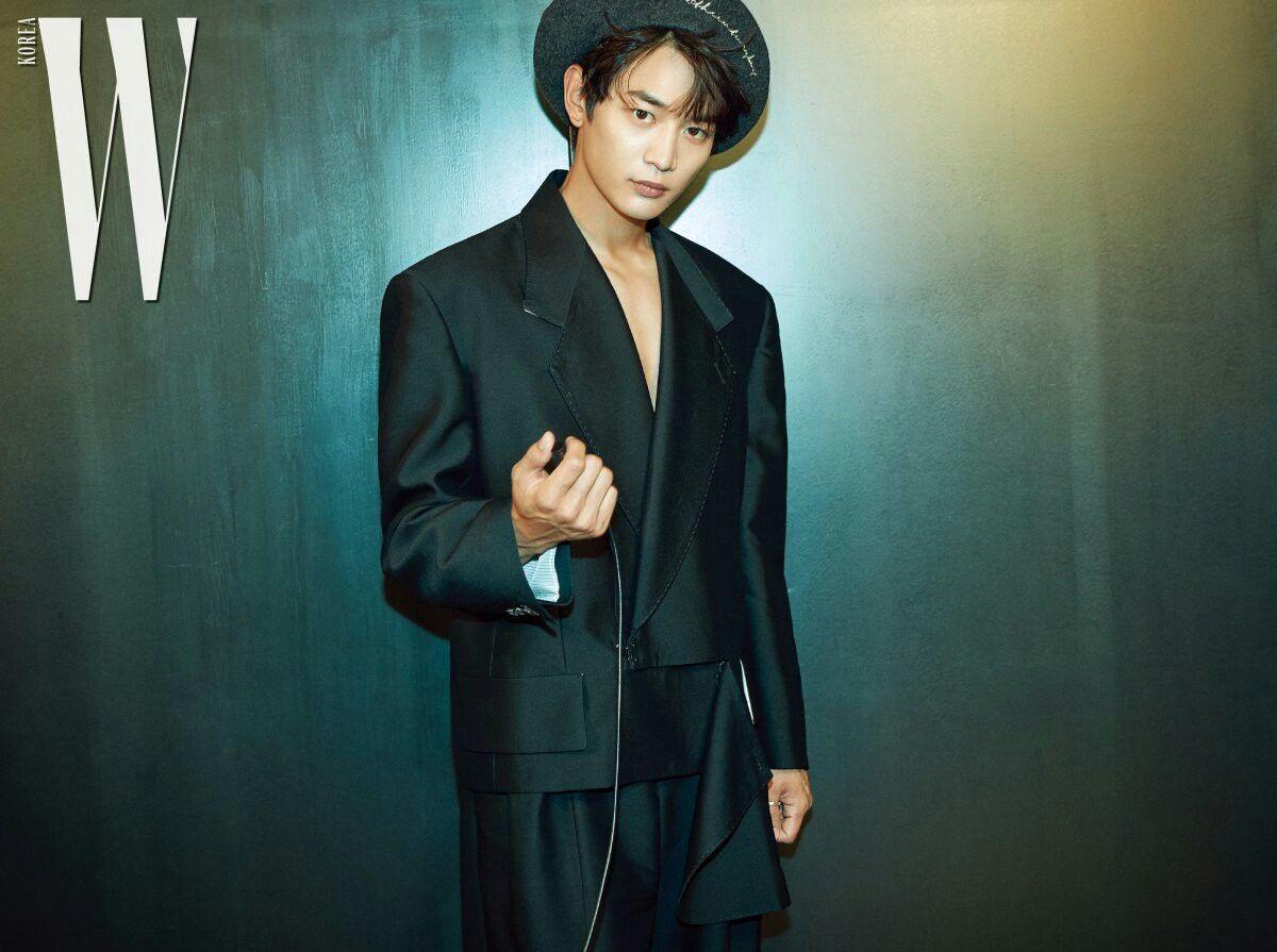 มินโฮ SHINee (182 cm)