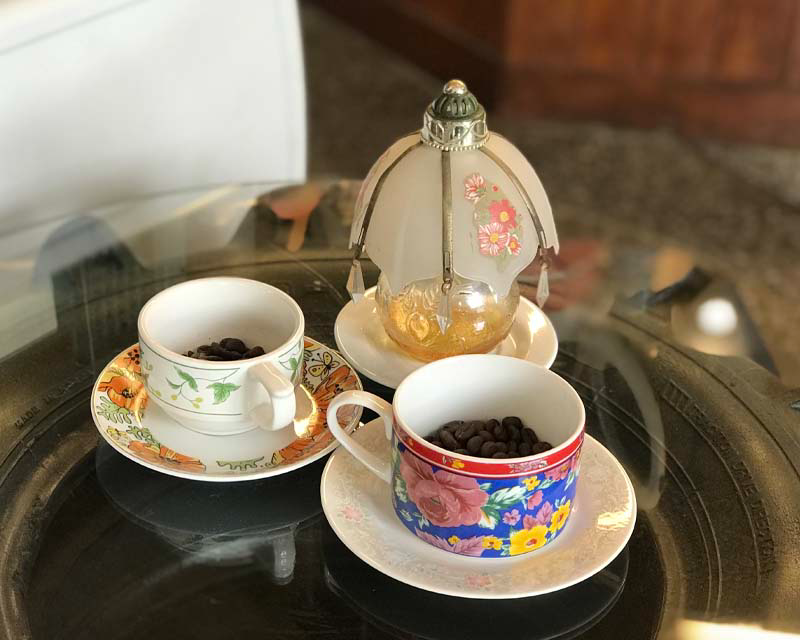 Cafe Yudal Milk tea set