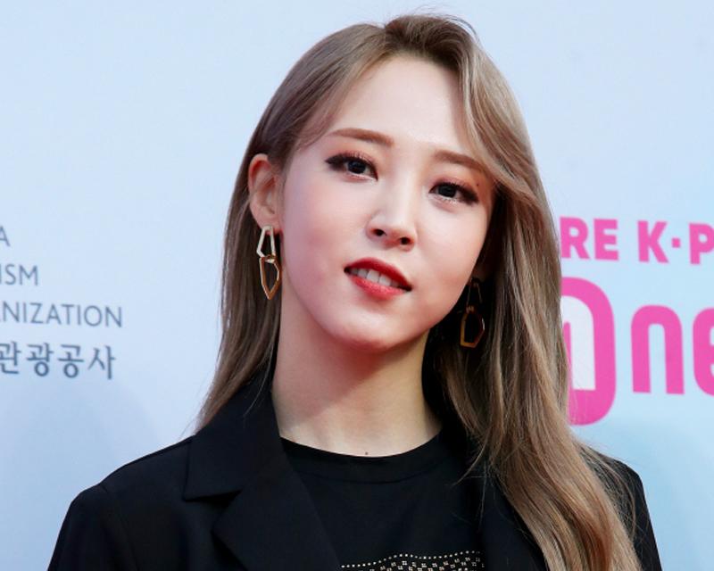 6. มุนบยอล MAMAMOO (문별)