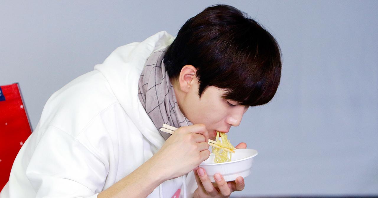 適合拍拉麵廣告嘅韓星排名