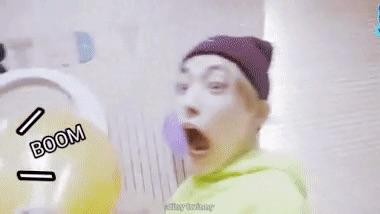 ฮงจึงจาก ATEEZ ตกใจกับเสียงลูกโป่งแตกในไลฟ์สตรีม