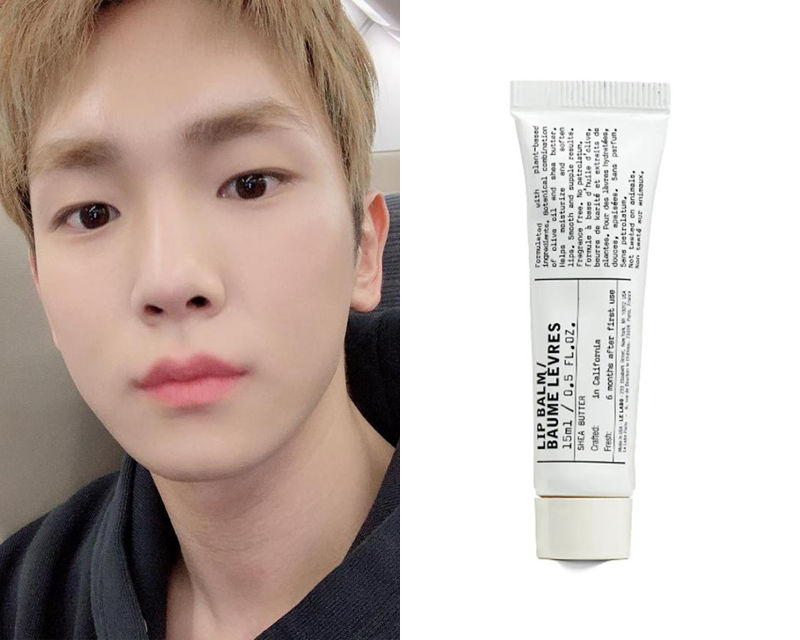 SHINee 成員展示 LE LABO 潤唇膏，這款護唇產品以其天然成分和卓越保濕效果而聞名。
