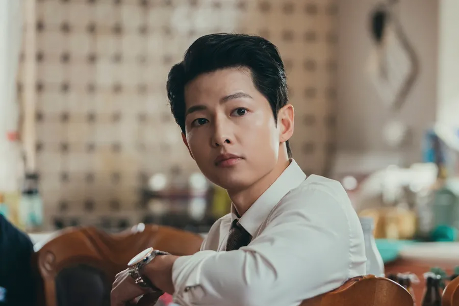 Song Joong-ki on Netflix Vincenzo
