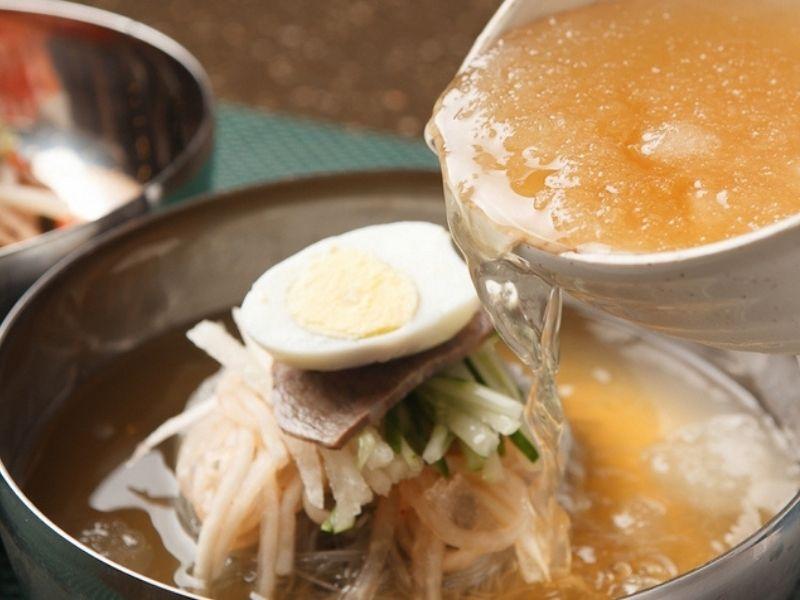 Mulnaengmyeon (물냉면)