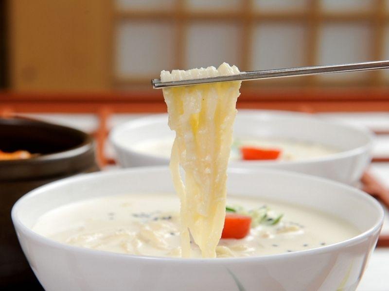 Gongkuksu (콩국수)