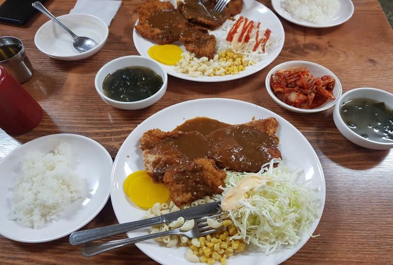 韓国、韓国文化、韓国食文化、韓国で働く、アジョシ、オンニ、韓国のコンビニ、キンパブ、韓国のお弁当、ペクチョンウォン、韓国とんかつ