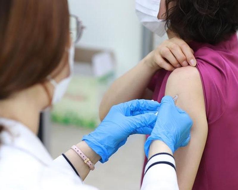 วัคซีนโควิด