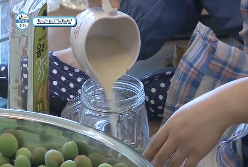 韓国文化、韓国梅エキス、梅エキス漬け、メシル、韓国マート