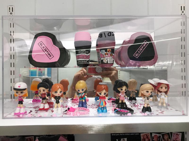 BLACKPINK dolls and merchandise on display at YG the SameE cafe
