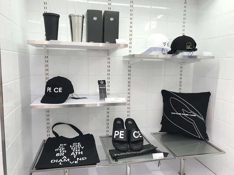 G-Dragon on display at YG the SameE cafe