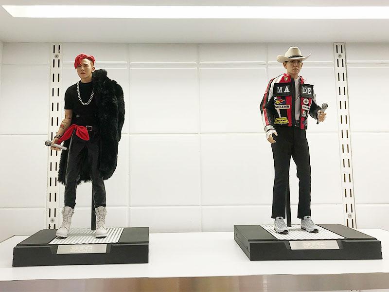 Big Bang figures on display at YG the SameE cafe