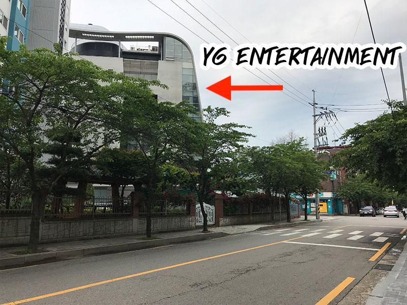 YG Entertainment building direction to The SameE cafe YG