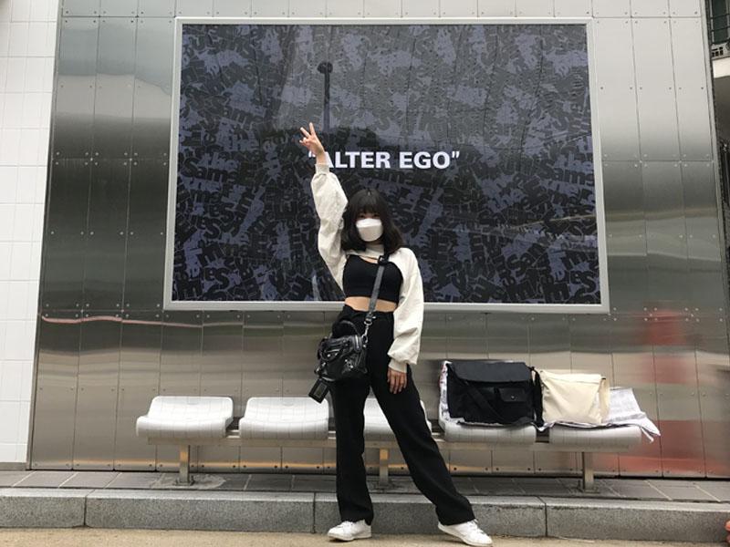 ป้าย alter ego มุมถ่ายรูปของคาเฟ่ YG 