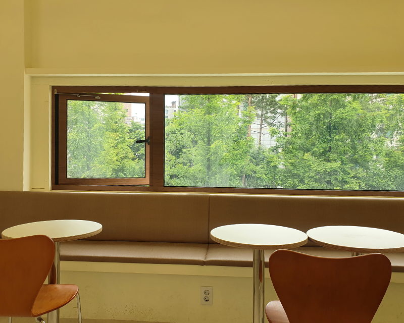 韓国旅行 韓国観光 韓国カフェ 韓国グルメ 韓国 ソウル 弘大 新村