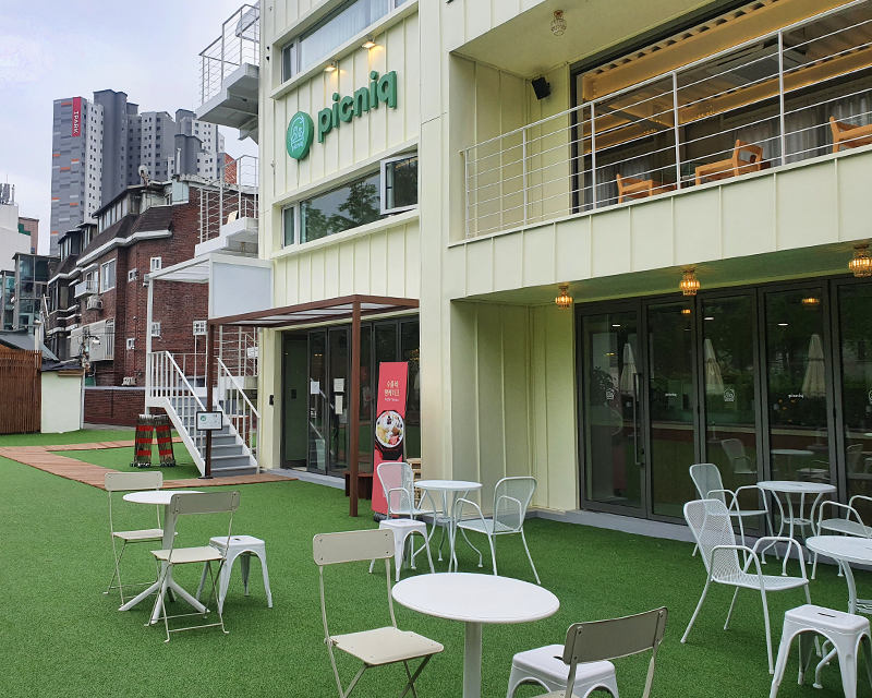 韓国旅行 韓国観光 韓国カフェ 韓国グルメ 韓国 ソウル 弘大 新村