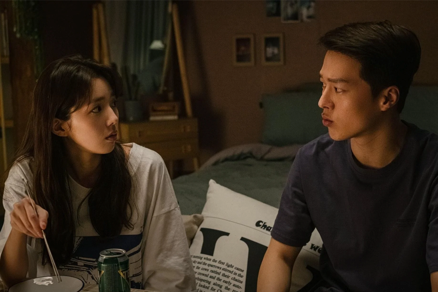 scene from Sweet & Sour on Netflix