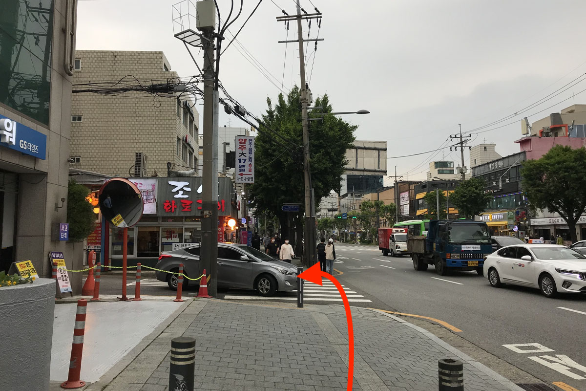 韓国グルメ、韓国旅行、ホンデ、弘大、Amazing Thailand、タイ料理