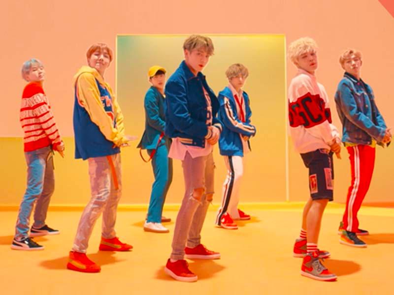 รูปภาพวง BTS ในเพลง DNA ที่มาพร้อมคอนเซปต์เราสองเชื่อมเข้าด้วยกันโดยพรหมลิขิต