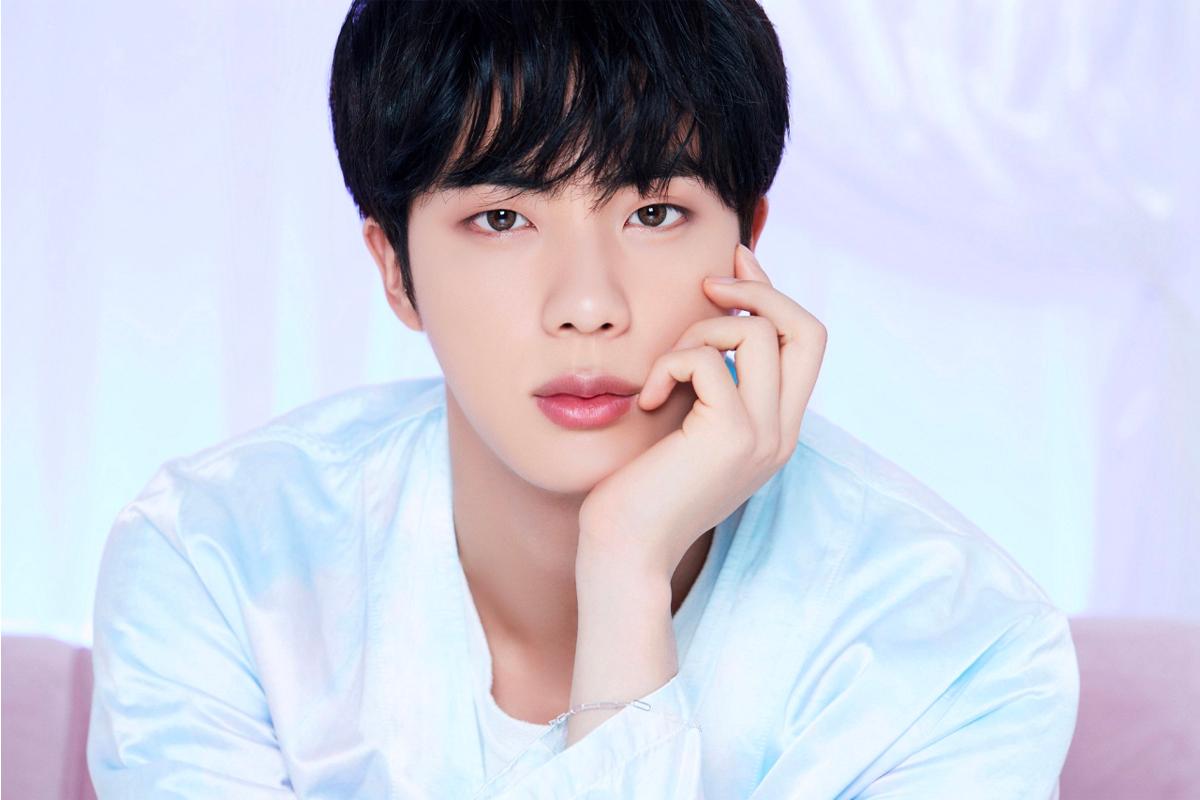 bts jin, baby face kpop idol