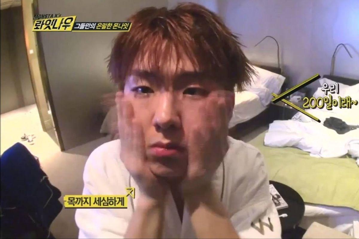 monsta X kihyun Vỗ mạnh vào mặt