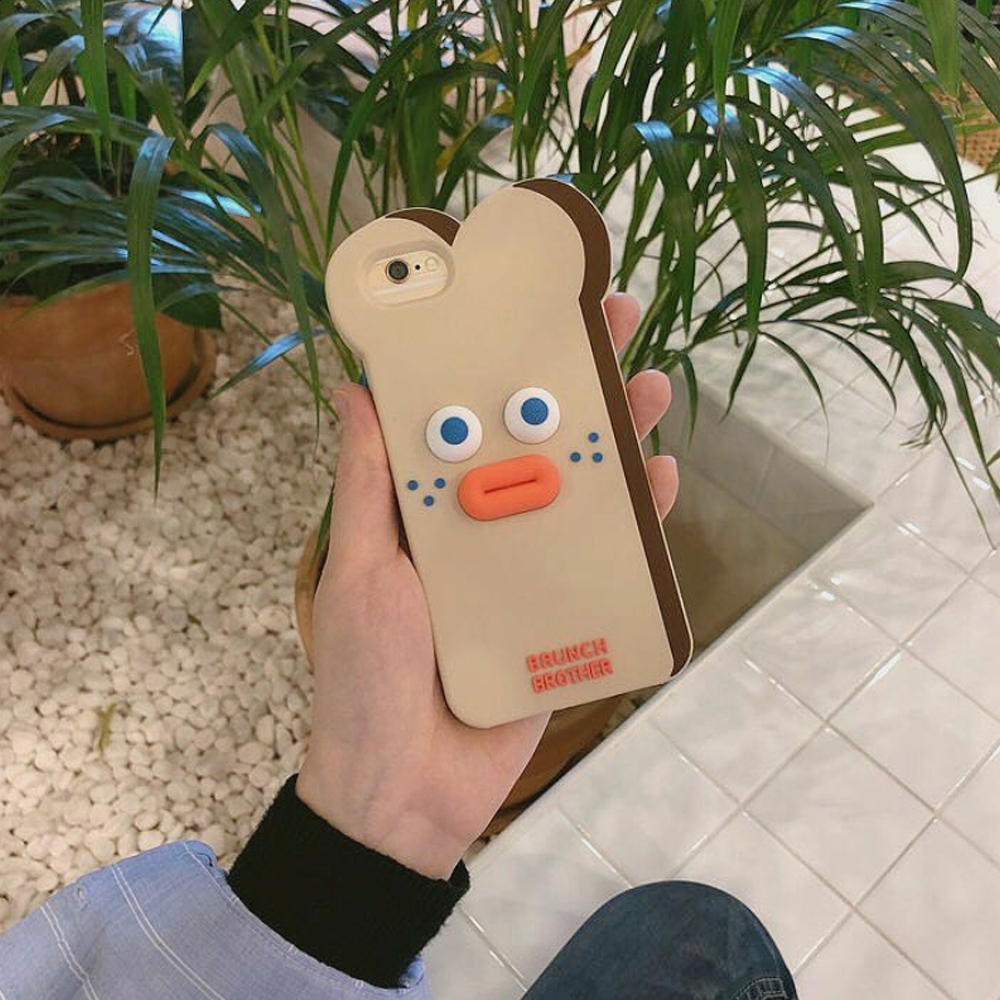 Romane brunch brothers toast phone case