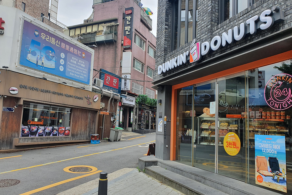 韓国、韓国カフェ、おしゃれカフェ、韓国グルメ、韓国旅行、デザート、韓国観光、新村、シンチョン、ソウル