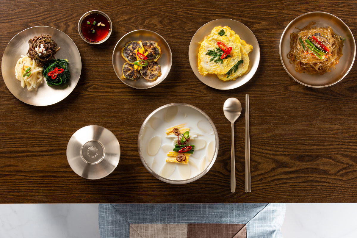 ประเภทของอาหารบนโต๊ะ