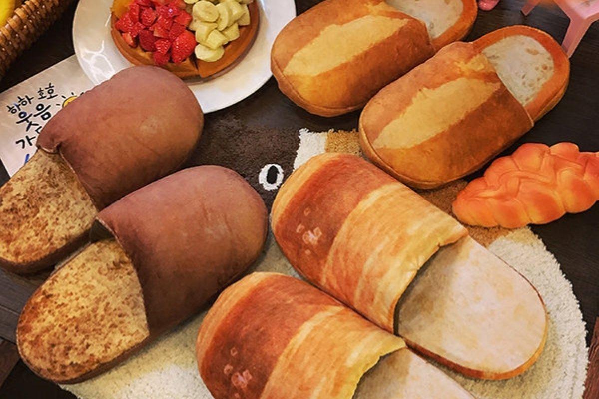 รองเท้าแตะขนมปัง 