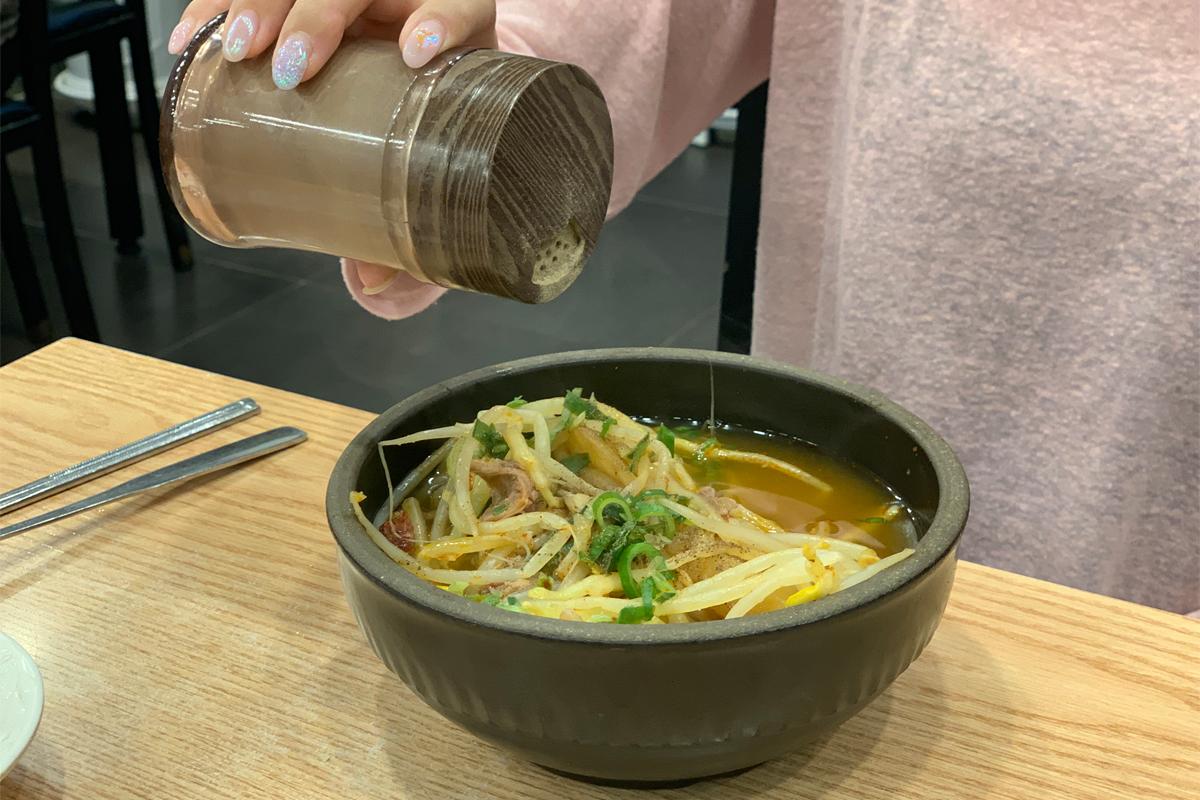 釜山元祖奶奶湯飯