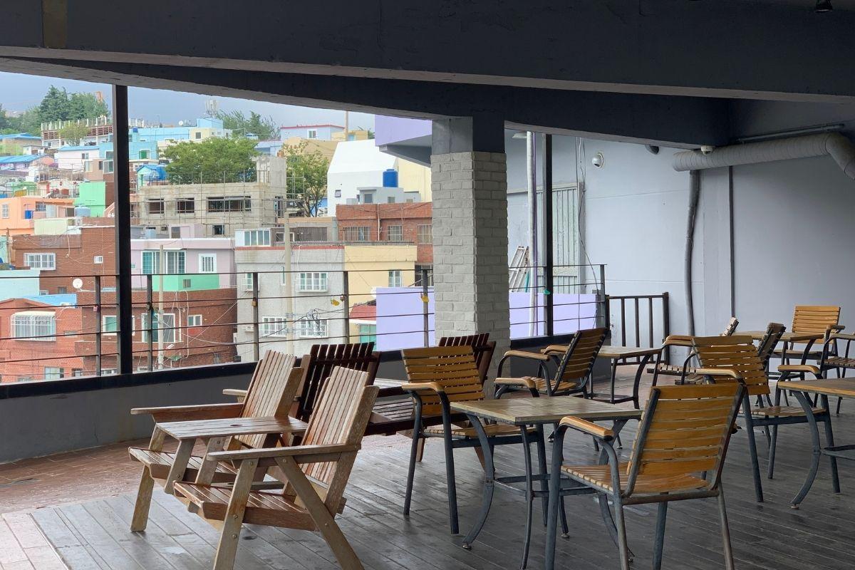 Outdoor seating area of AVANT GARDE