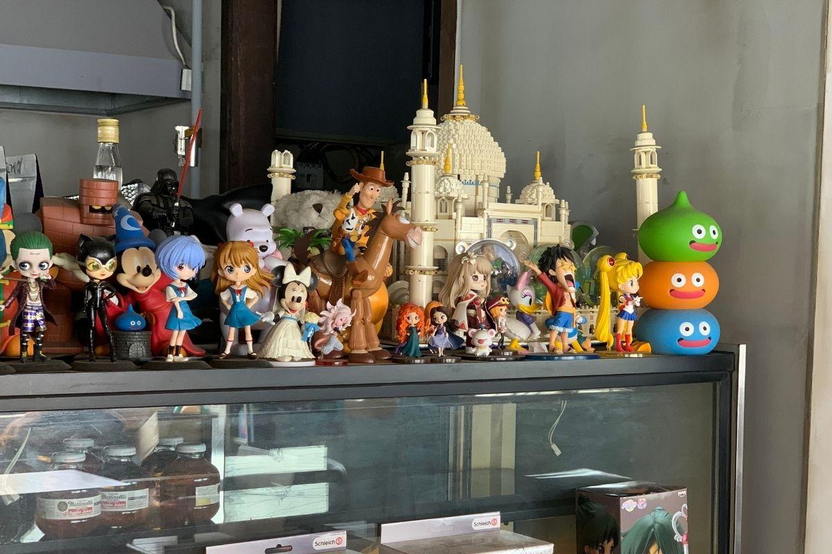 Cartoon character decor at AVANT GARDE