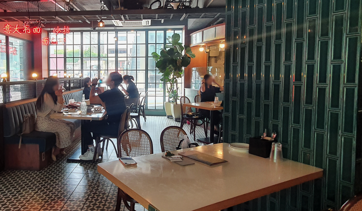 Customers sitting at restaurant in Seoul