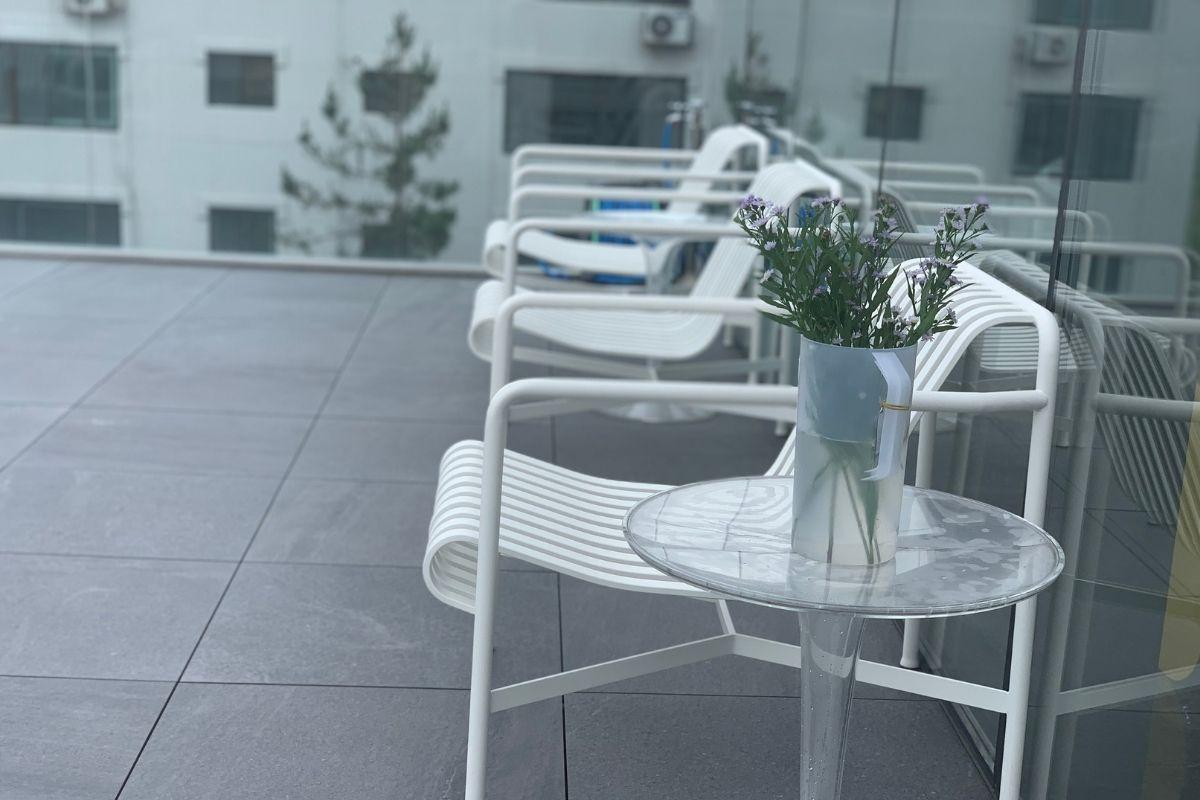 頂樓 陽台 咖啡廳