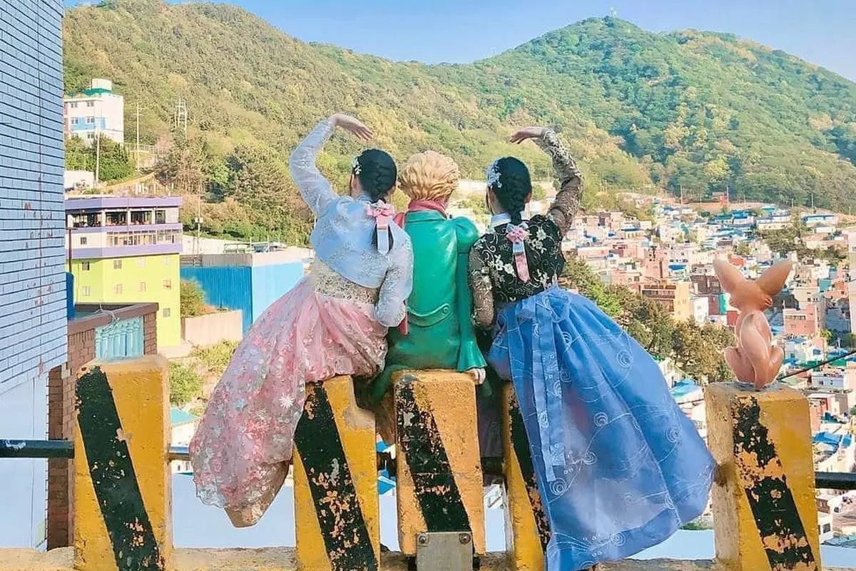 カンチョン文化村 カムチョン文化村 美味しいお店 カンチョン文化村カフェ カンチョン壁画村 プサン 星の王子さま プサン ハンボクレンタル プサン レンタルハンボク店 プサン ハンボク体験 プサン ハンボク