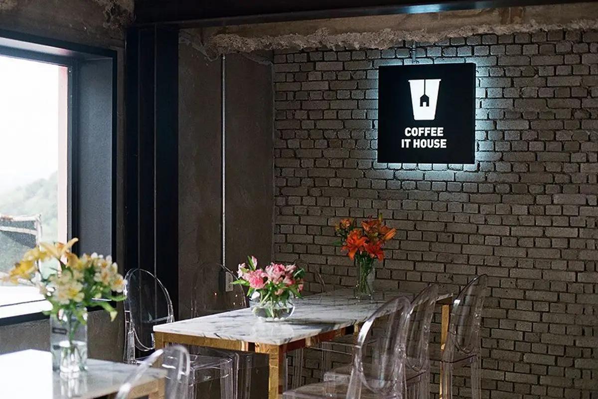 カンチョン文化村 カムチョン文化村 美味しいお店 カンチョン文化村カフェ カンチョン壁画村 プサン 星の王子さま プサン ハンボクレンタル プサン レンタルハンボク店 プサン ハンボク体験 プサン ハンボク