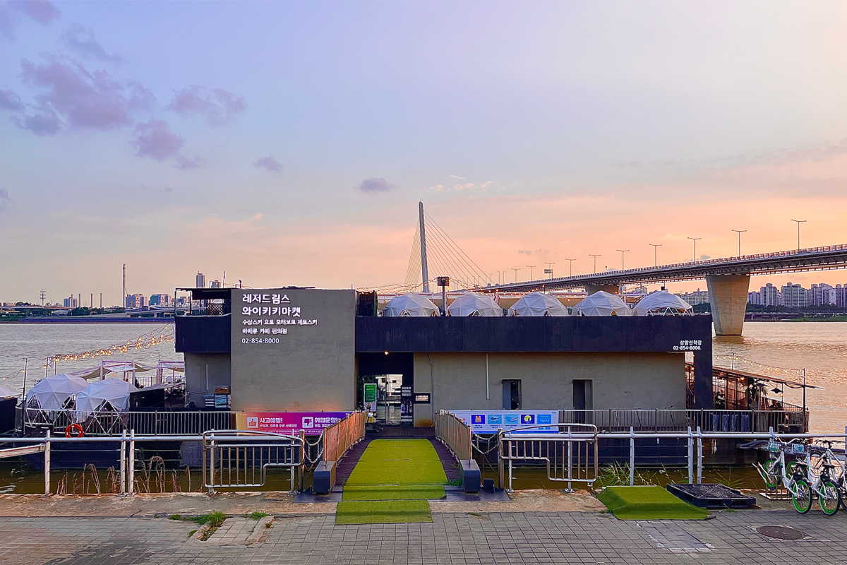 韓国、韓国旅行、韓国観光、ソウル、ソウル旅行、韓国グルメ、ソウルグルメ、Waikiki Market、ワイキキマーケット、バーベキュー、韓国焼肉、水上レジャー、スピードボート体験、韓牛、漢江、ハンガン