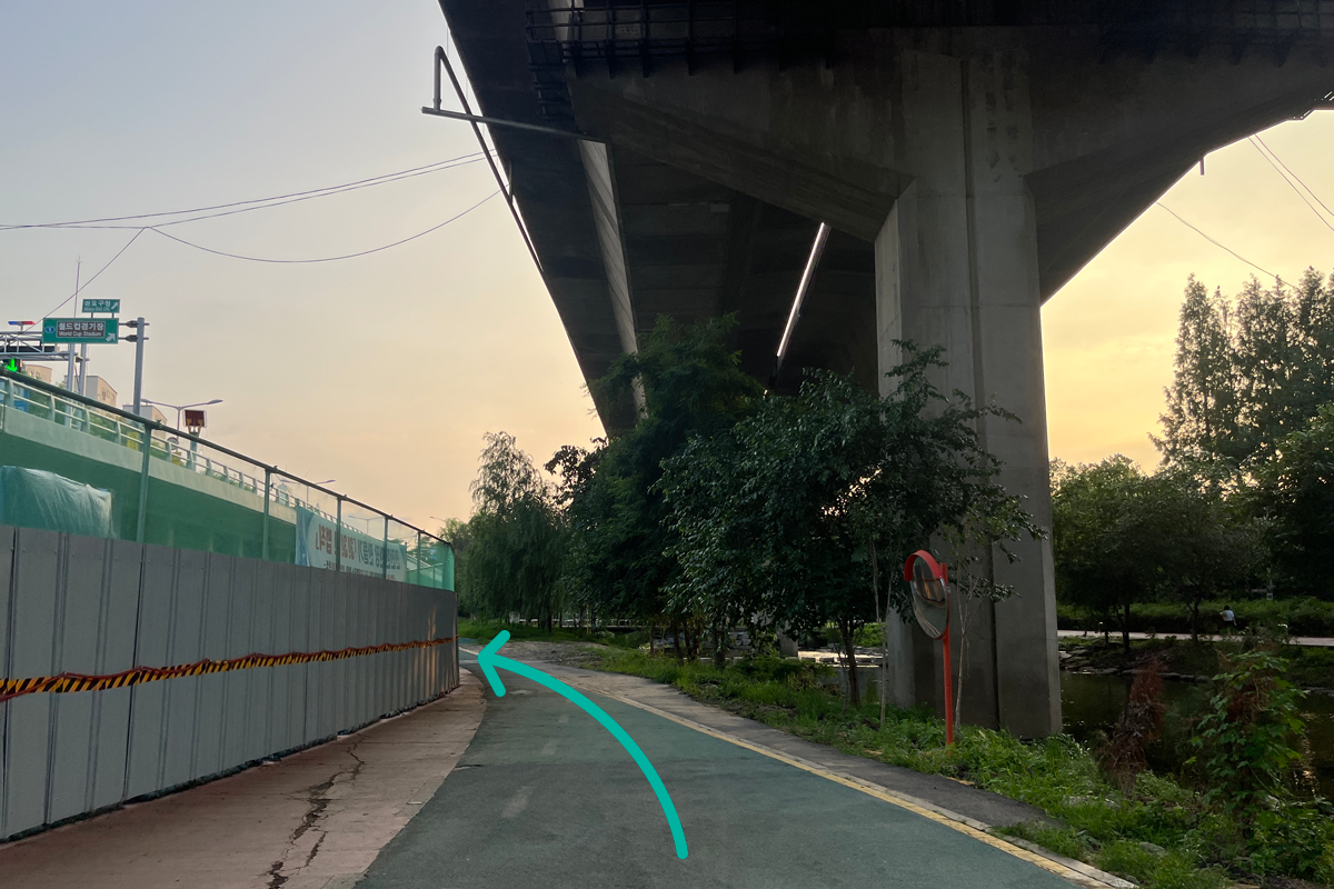 韓国、韓国旅行、韓国観光、ソウル、ソウル旅行、韓国グルメ、ソウルグルメ、Waikiki Market、ワイキキマーケット、バーベキュー、韓国焼肉、水上レジャー、スピードボート体験、韓牛、漢江、ハンガン