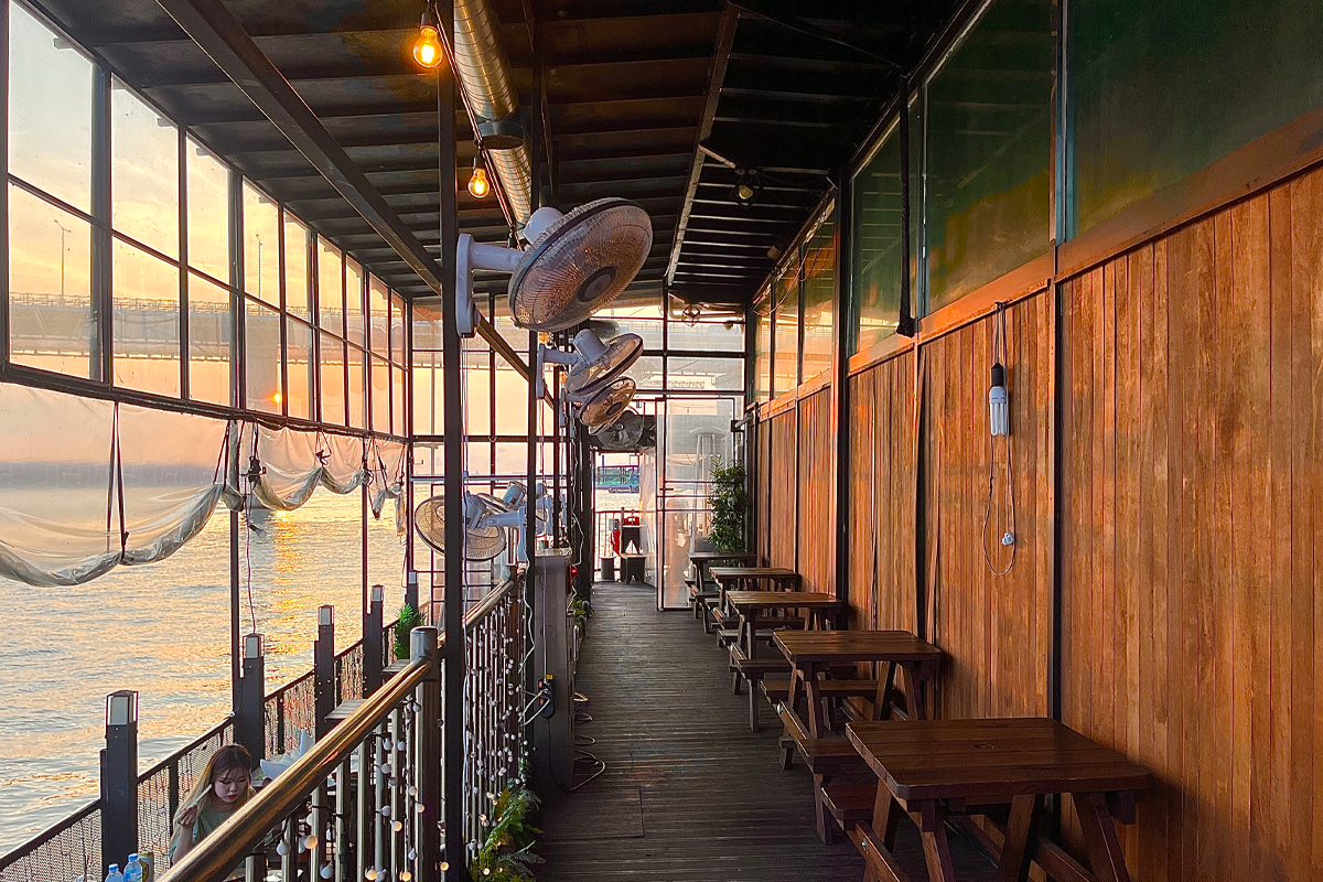 韓国、韓国旅行、韓国観光、ソウル、ソウル旅行、韓国グルメ、ソウルグルメ、Waikiki Market、ワイキキマーケット、バーベキュー、韓国焼肉、水上レジャー、スピードボート体験、韓牛、漢江、ハンガン