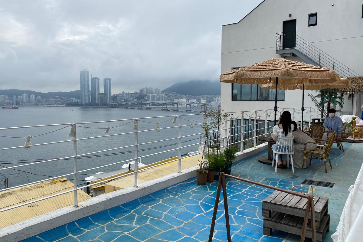 釜山 白险滩 咖啡厅