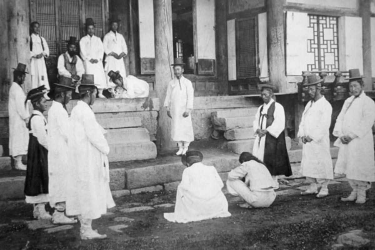 เชื้อชาติชนชุดขาว (백의민족)