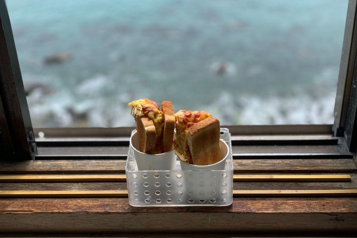 toast in window at Huinnyeoul Jeombbang