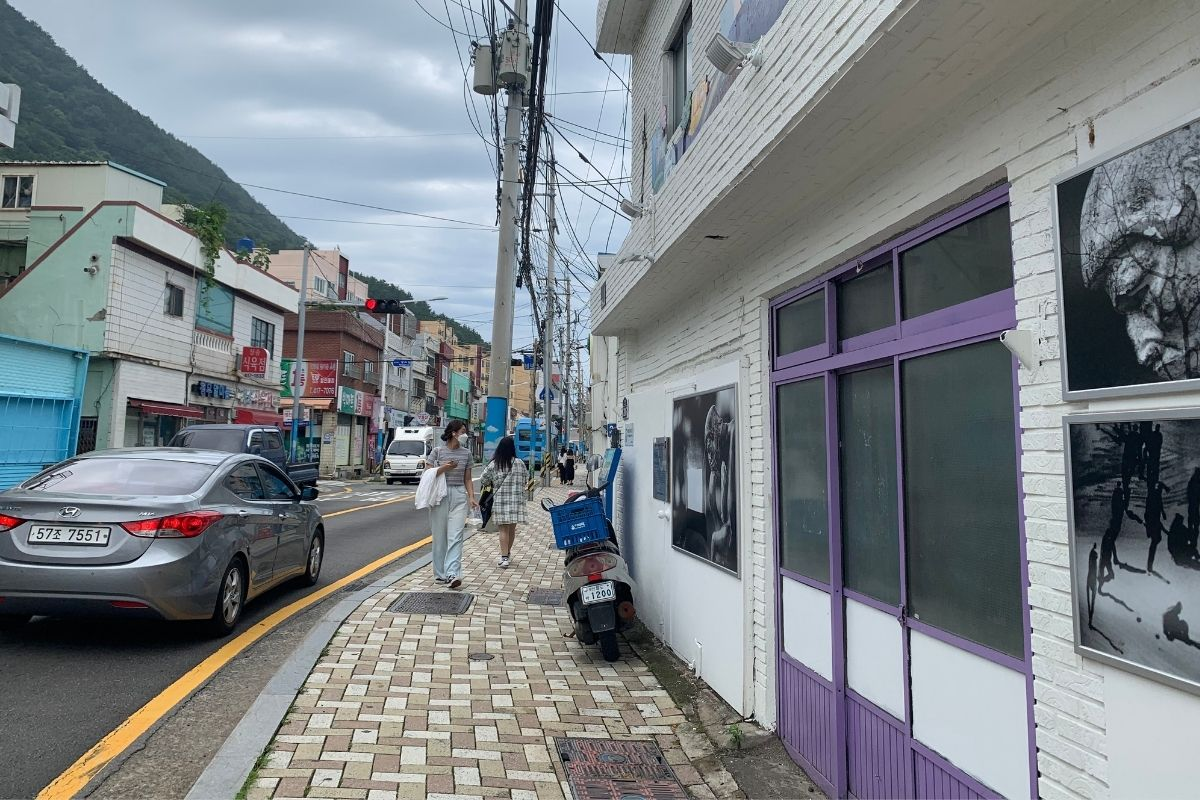 walking directions to Sonmokseoga cafe, Busan, Korea, road