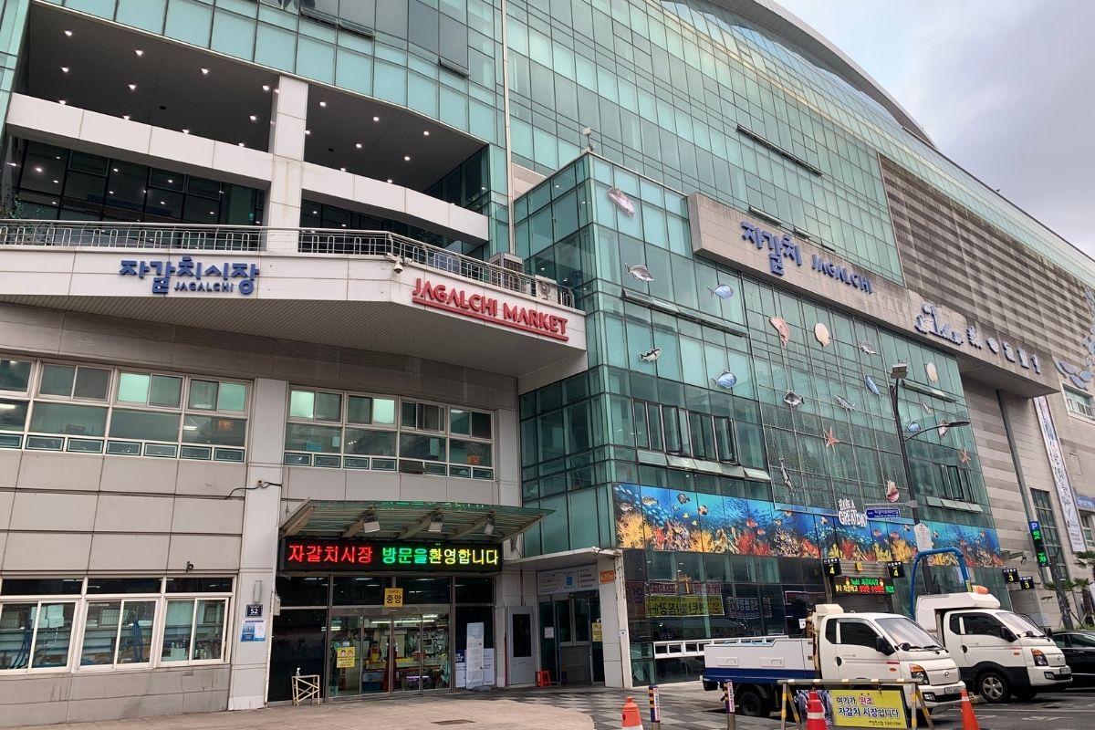Jagalchi Market Busan exterior of the building