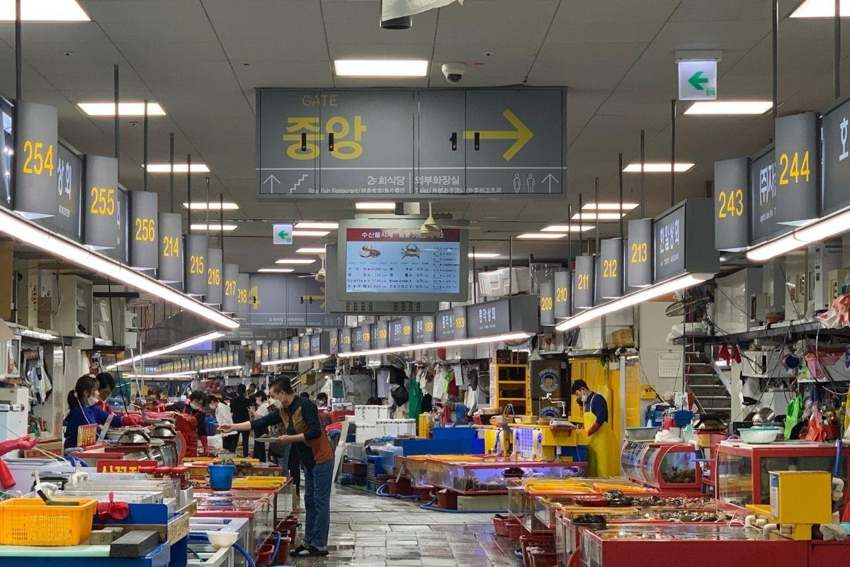Jagalchi Market Busan first floor