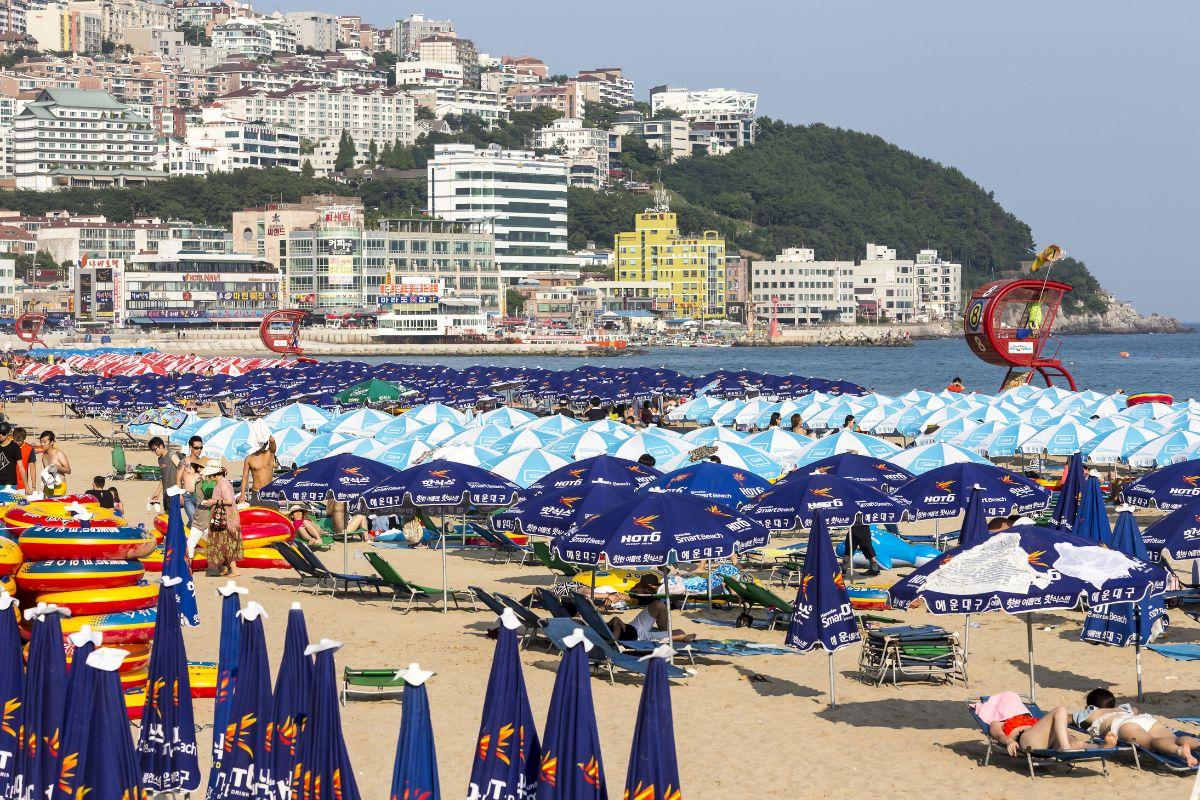 du lịch hàn quốc mùa hè Bãi biển Haeundae ở Busan