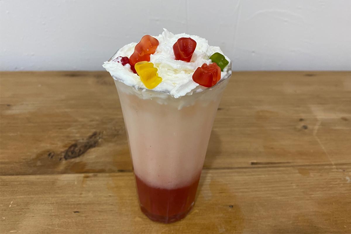 Makegolli cocktail with strawberry juice