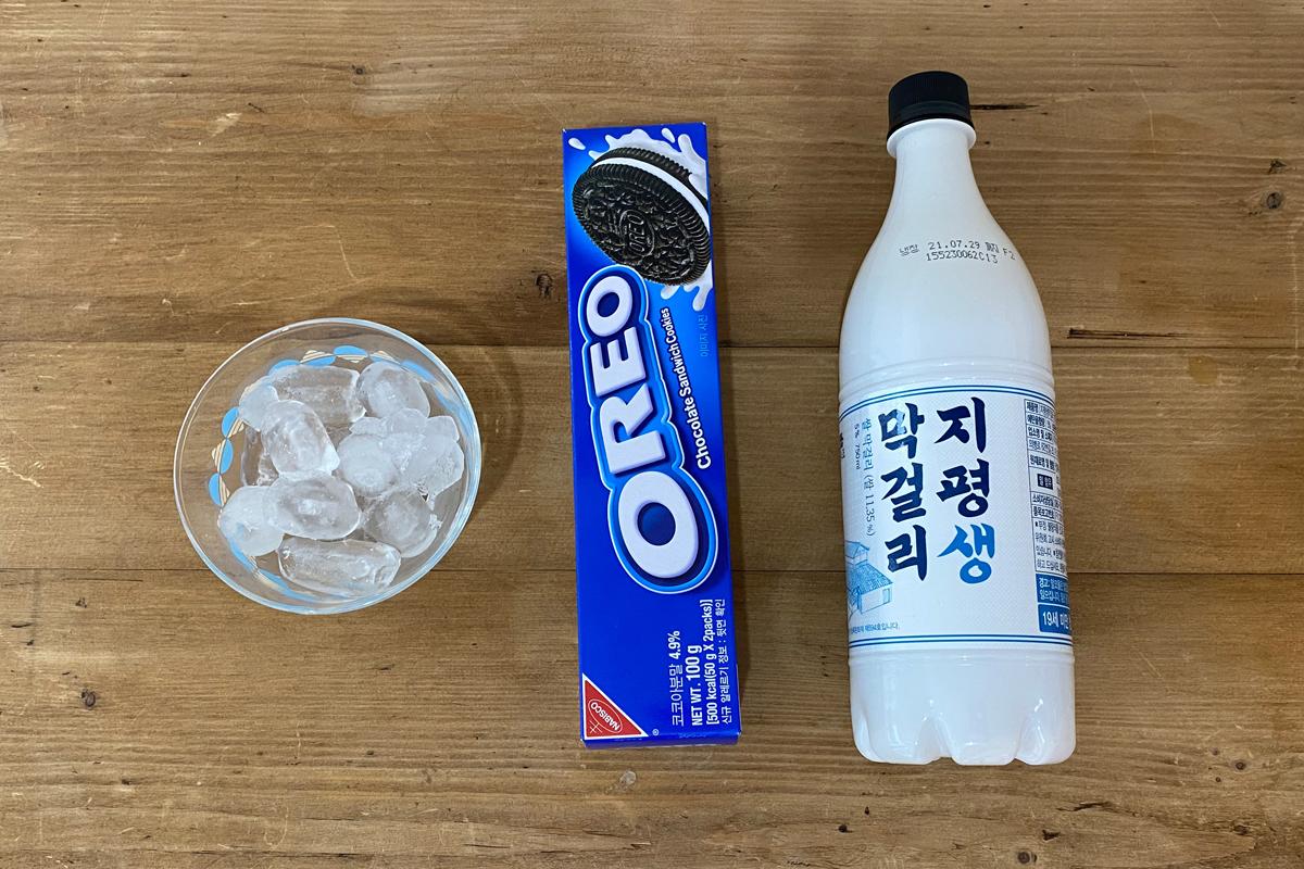 Ingredients for Oreo makgeolli cocktail