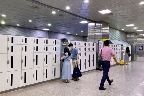 tủ bảo quản hành lý ở ga Busan, Hàn Quốc