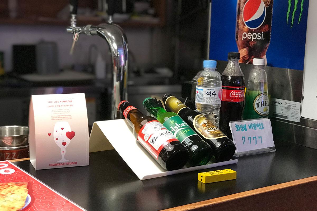 các loại đồ uống bán ở quán Pizza Express ở Seoul, Hàn Quốc mà TXT Soobin đã đến check in.